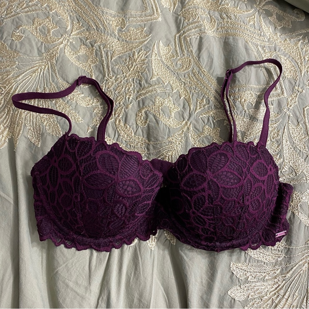 PINK Victoria’s Secret Push-up Bra